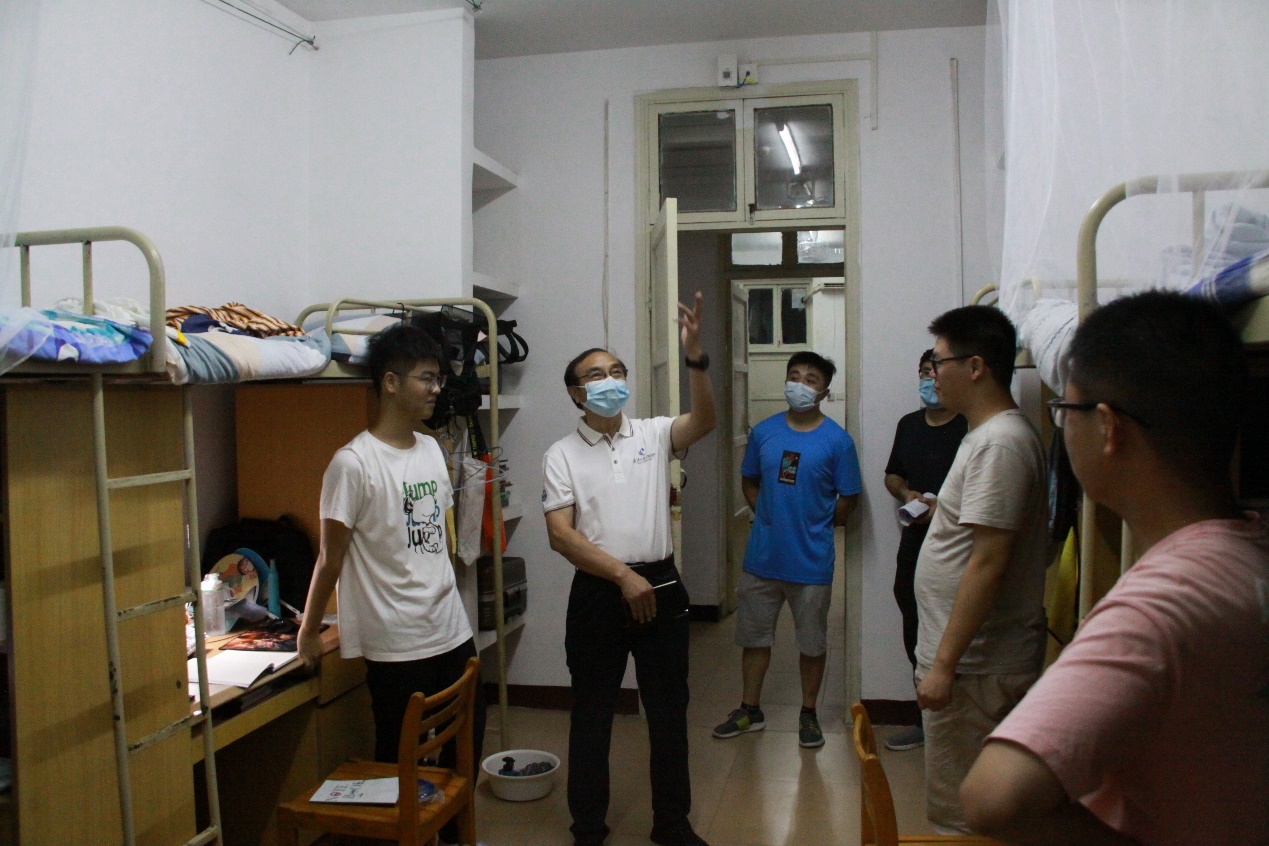 clip_image007.jpg clip_image007.jpg