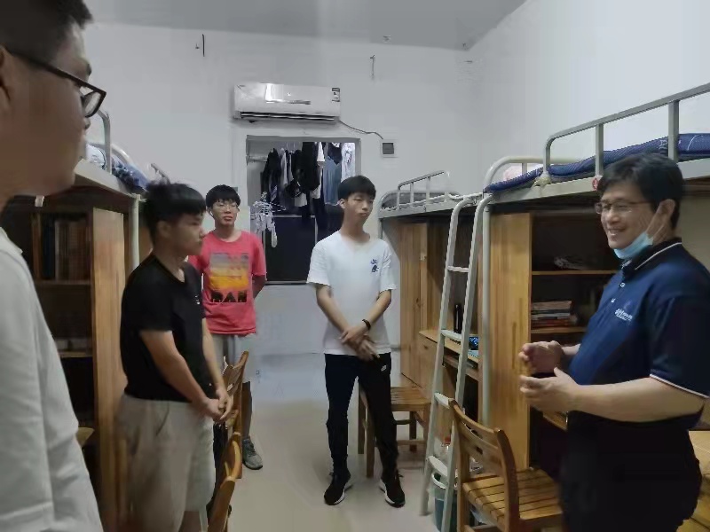 clip_image011.jpg clip_image011.jpg