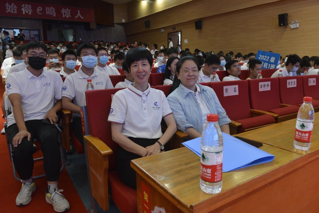 图片4.jpg 图片4.jpg