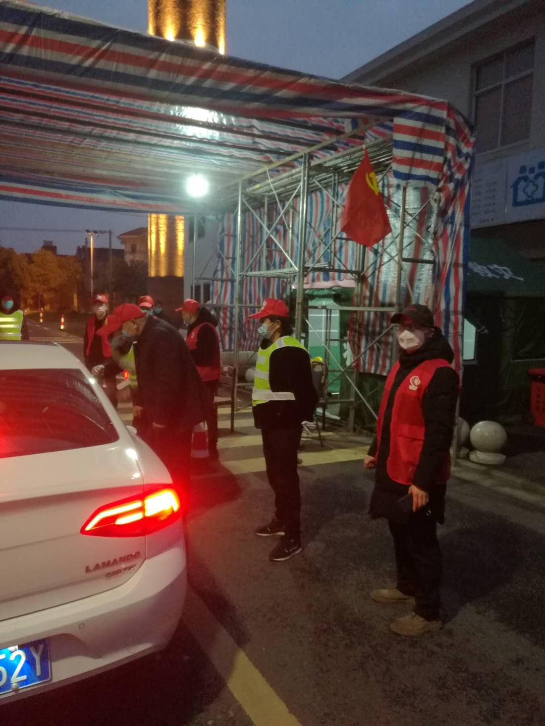 clip_image003.jpg clip_image003.jpg